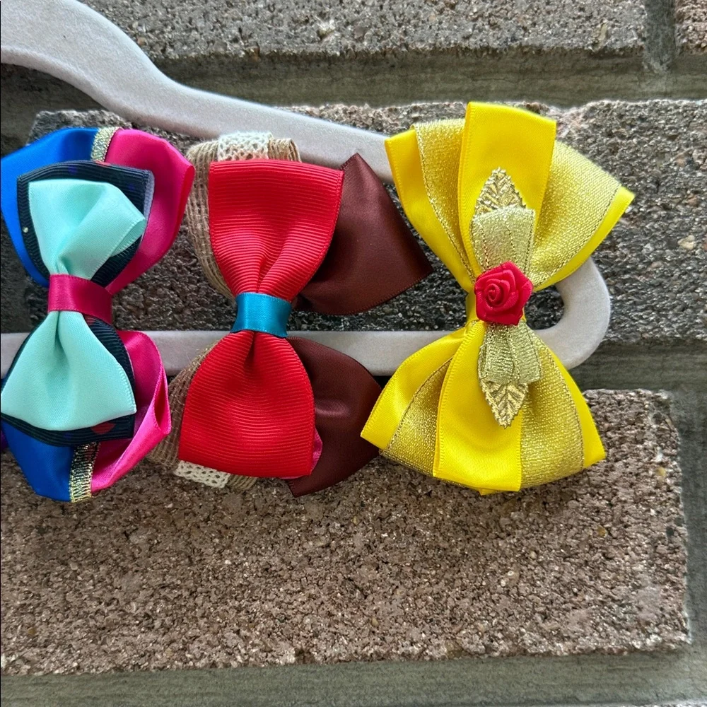 Disney Multicolor Stacked Bow Hair Clip Set - Blue, Pink, Red, Yellow